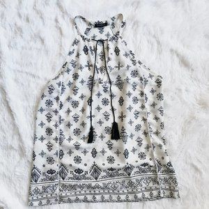 DYNAMITE Geometric Pattern Tank Top Pompom Collar